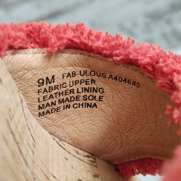 Kenneth Cole Reaction FAB-ULOUS Ruby Slide 9M - Picture 16 of 16